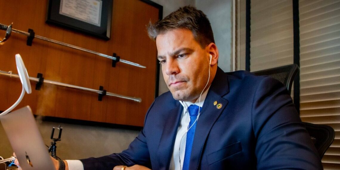 Contar não aceita acordo e diz que denúncia de Zeca do PT é despropositada