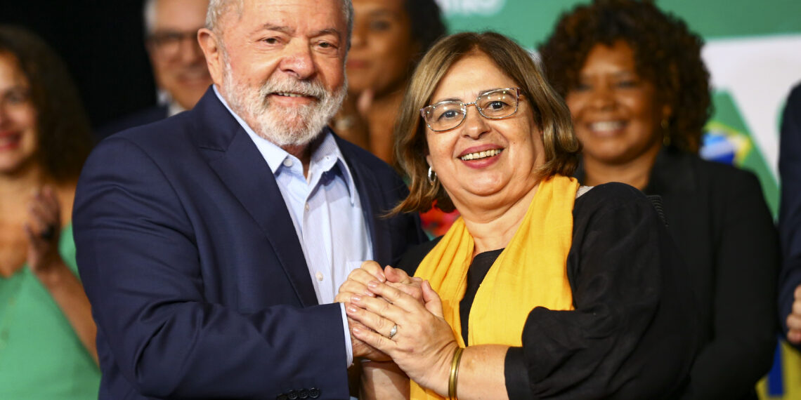 Ministra maltrata língua portuguesa, vídeo viraliza e internet não perdoa