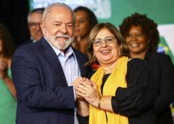 Ministra maltrata língua portuguesa, vídeo viraliza e internet não perdoa