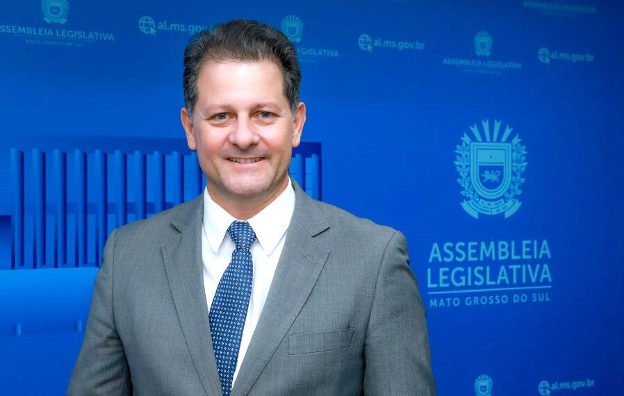 Deputado usa dinheiro público com aluguel de 4 escritórios de apoio no Estado