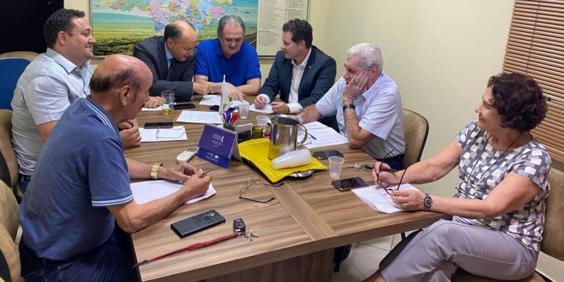 Fora da disputa, MDB vai anunciar apoio ao PSDB de Beto Pereira na capital