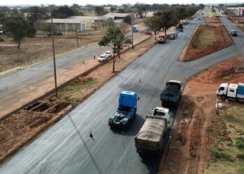 Em poucos dias, Governo concluirá recapeamento da avenida Gury Marques