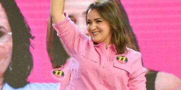 Adriane vence Rose e faz história ao ser a 1ª mulher eleita prefeita da capital