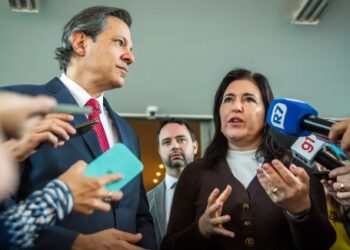 Jornalista chama Simone Tebet e Haddad de ‘hipócritas’ por dólar a R$ 6