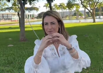 Soraya diz que não foi eleita para ser blogueira, mas postagens a desmentem