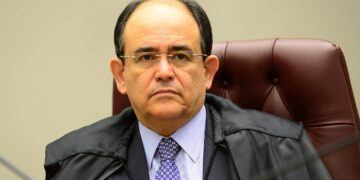Ministro do TSE nega recurso a ex-deputado e esposa por lavagem de dinheiro