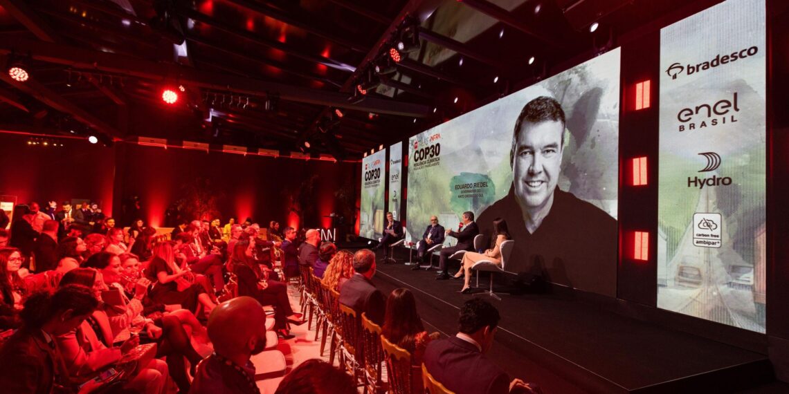 Em Brasília, Riedel mostra ações do governo de MS na preservação do Pantanal