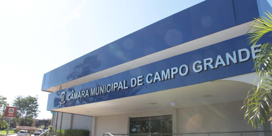 MP exige que Papy demita filha de desembargador e esposa de deputado