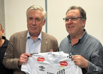 OPINIÃO: O silêncio da diretoria sobre arbitragem pode custar caro ao Santos