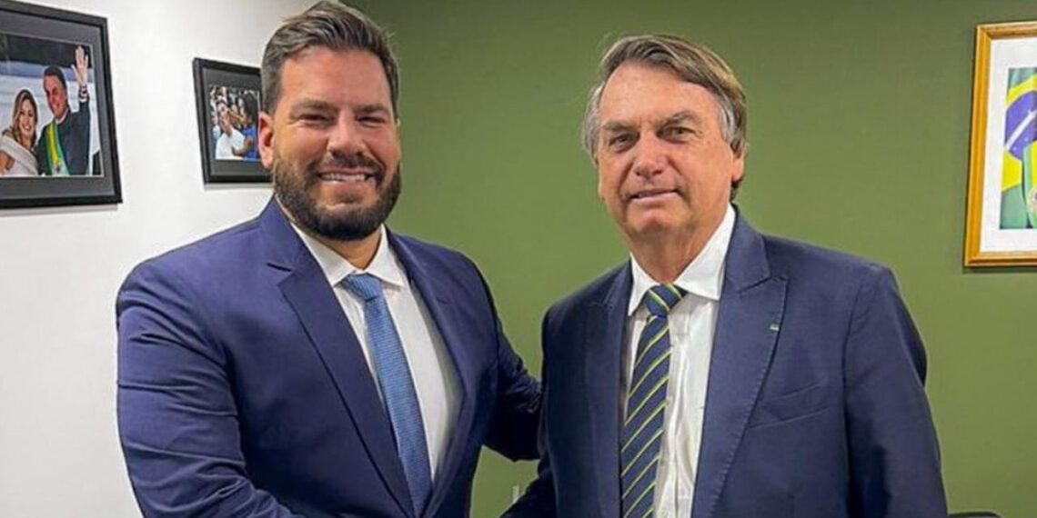 Dos candidatos mais fortes ao Senado, só Contar cita julgamento de Bolsonaro