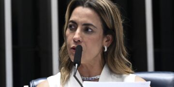 Com voto de Soraya, base de Lula derruba relatório da CPI do Crime Organizado