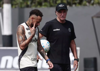 Neymar é útil ao Santos desde que o treinador saiba o momento de substitui-lo