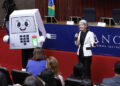 TSE “viaja” ao lançar mascote infantil para se comunicar com jovens acima de 16 anos