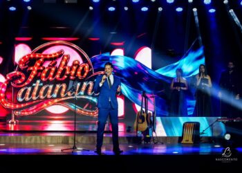 Fábio Catanante encanta em show histórico para 1,5 mil pessoas em Campo Grande